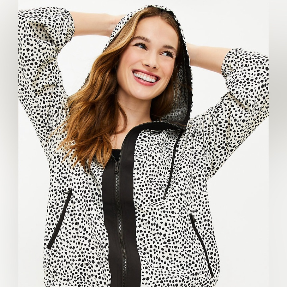 Lou & Grey Leopard Print Wanderweave Windbreaker Jacket - Women’s Size M